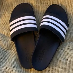Adidas Comfort Slides *NEVER WORN*! SIZE 9